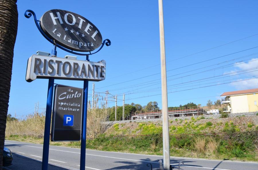 Hotel Ristorante La Lampara Gizzeria Exterior photo